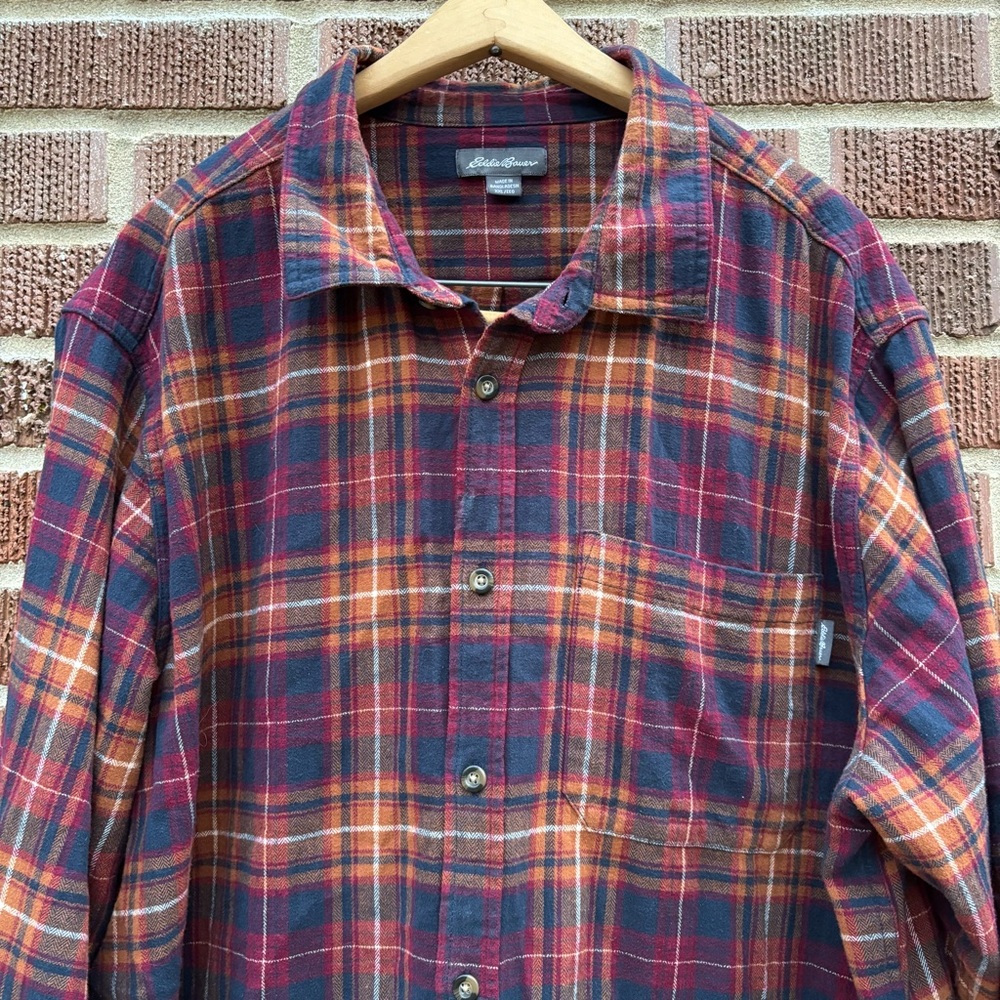 Eddie Bauer Mens XXL Buttons Up Long Sleeve Collared Shirt Multi Plaid - Picture 2 of 7